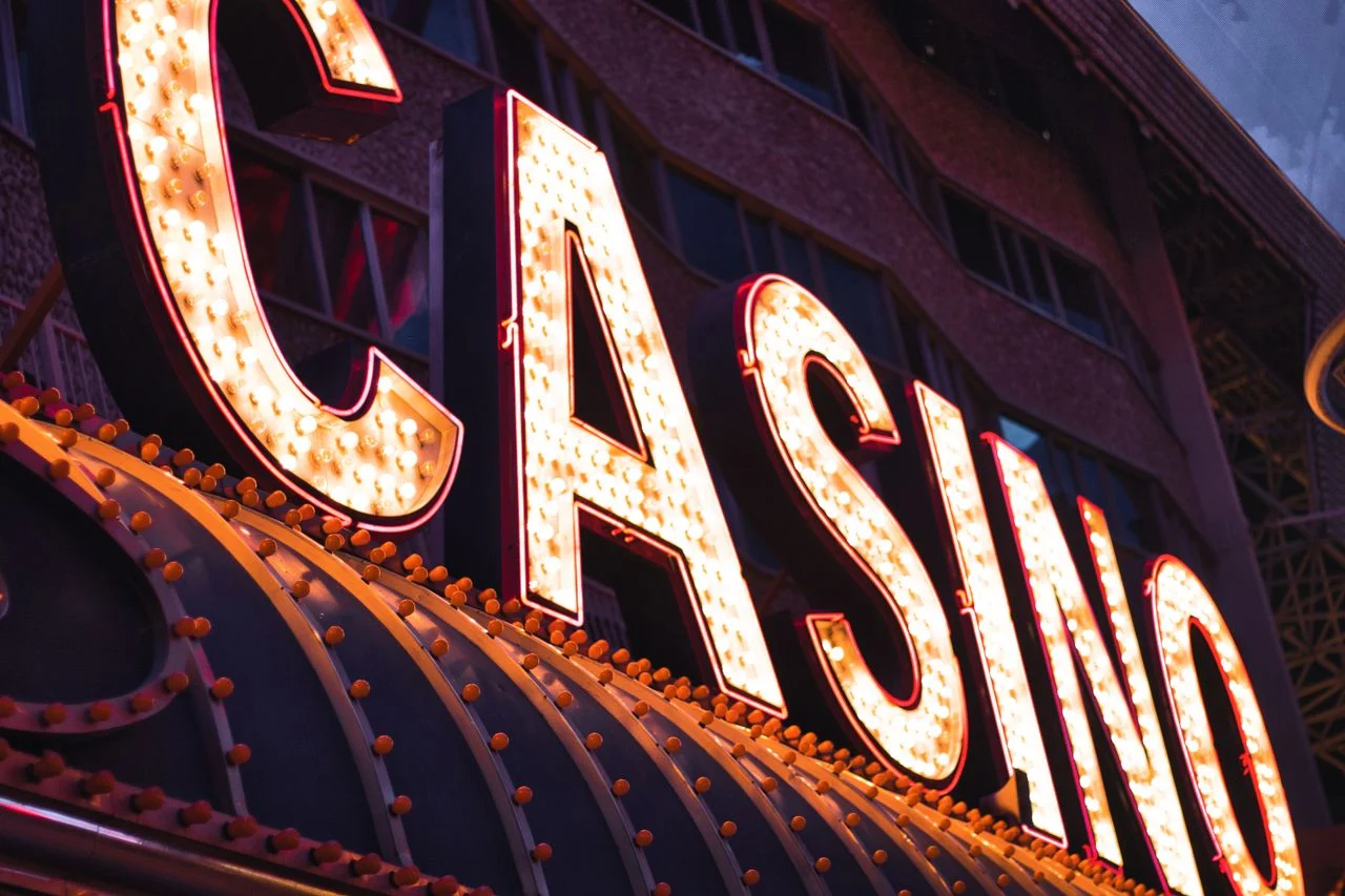 xocdia — Hệ sinh thái game chính thức: Slot, Casino, thể thao và Esports